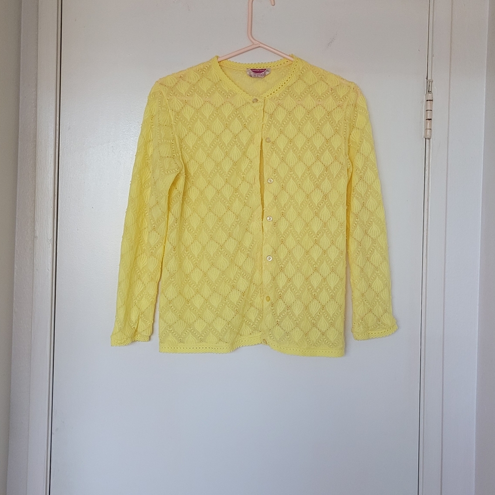 Vintage 1960s Yellow Pointelle Lace Knit Cardigan